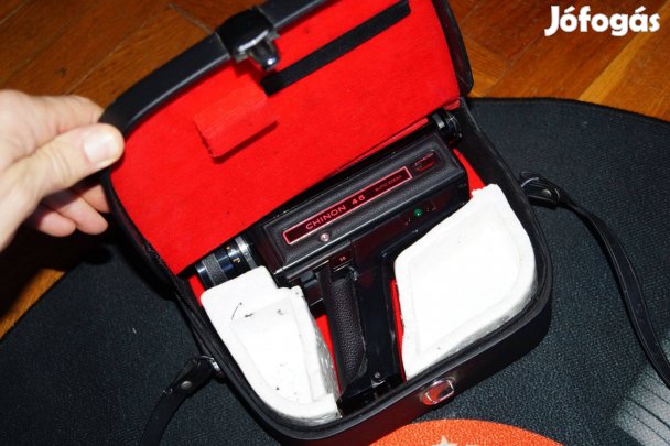 Film felvevő kamera Szuper 8 Chinon 45 bőr tokban