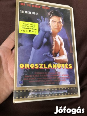 Film videókazetta: Oroszlánütés Vhs 2000 Ft 