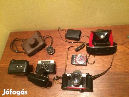 Filmes fényképezőgép 3 darab egy fénymérő egy objektív