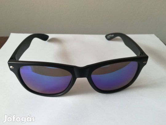 Finder napszemüveg, hibátlan