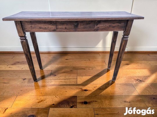 Fiókos konzolasztal