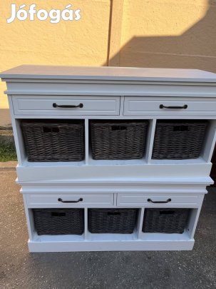 Fiókos kosaras pad eladó 35000/ db bp.17 ker