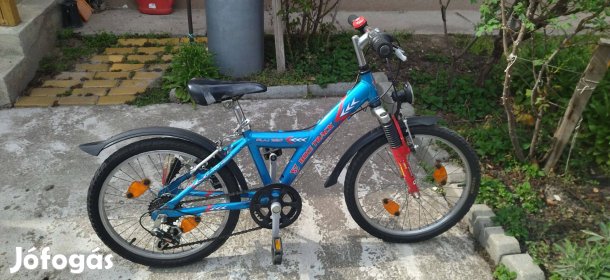 Fiú bicikli megkímélt állapotban