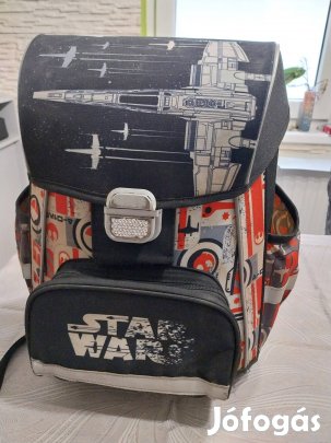 Fiú és lány iskolatáska olcsón eladó 
