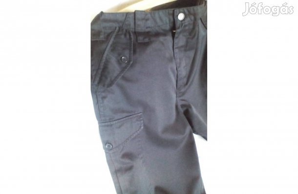 Fiú-férfi nadrág 40-es, sok zsebbel
