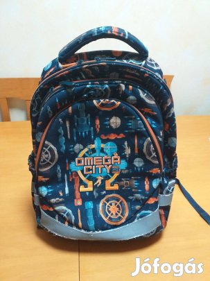 Fiú iskola táska 1 osztálytól