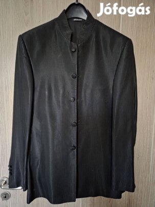 Fiú kamasz öltöny eladó!