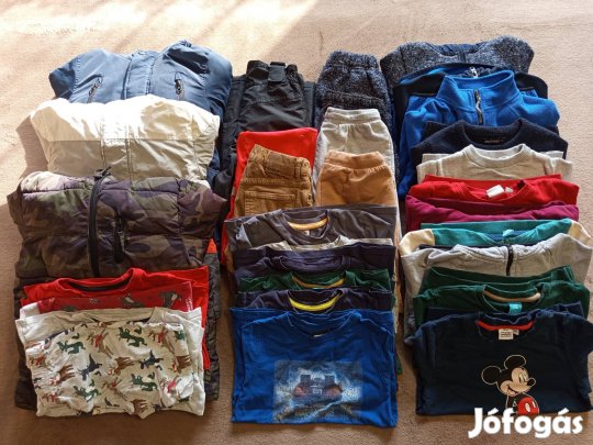 Fiú ősz - téli ruha csomag 122 - 128 méret ( 32 db )