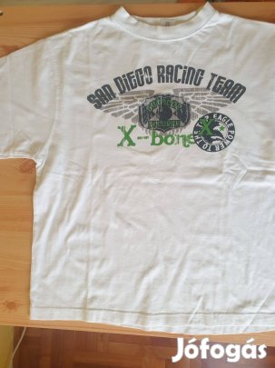 Fiú póló 140 -es méretben (C&A)