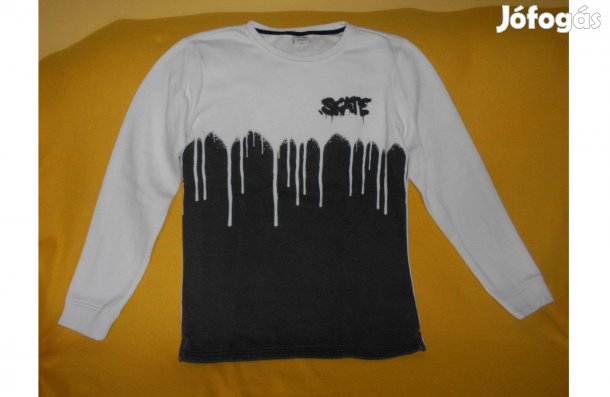 Fiú pulóver, 14-15 év. Márkás, 1x felvett, féláron. Puha, meleg