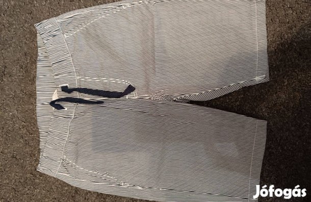 Fiú rövidnadrág 104