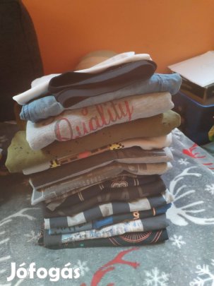 Fiú ruhák 146-os méret