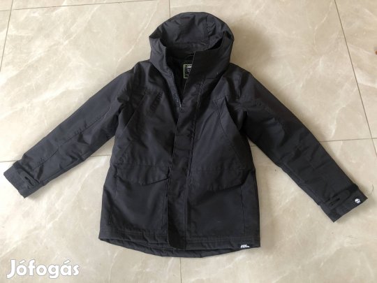 Fiú télikabát  9-10 évesre