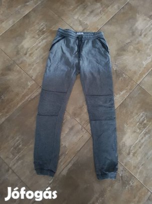 Fiúgyermek C&A  melegítőnadrag 