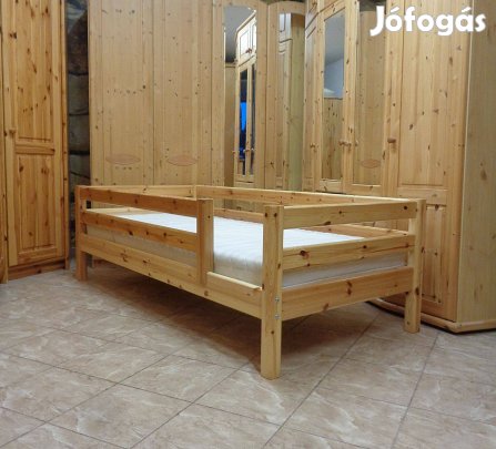 Flexa fenyő ágy leesésgátlóval 90x200