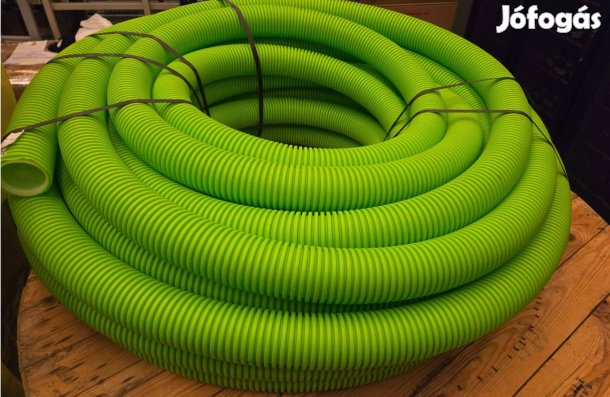 Flexibilis cső szellőztetőrendszerhez