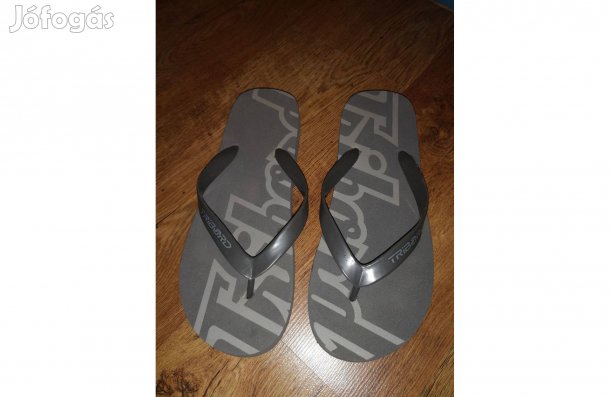 Flip - flop új 42/43-as lábujjközös strandpapucs