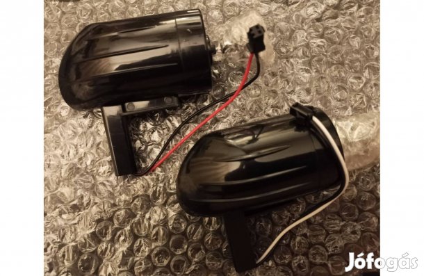 Flytec 2011-5 újabb típusú etetőhajóhoz (jobb és bal!) motor eladó!