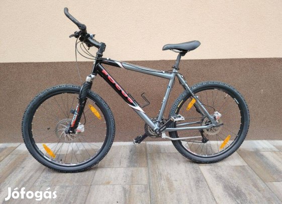 Focus 26"-os olaj-tárcsafékes, aluvázas, teleszkópos, minőségi MTB