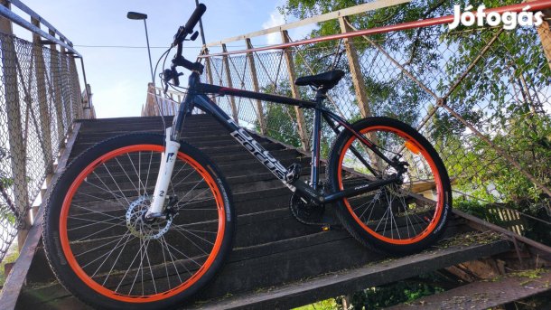 Focus Cypress Disc kerékpár 26/XL