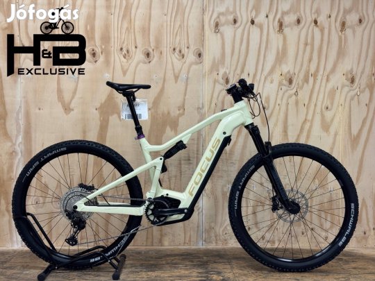 Focus Thron 6.8 29 hüvelyk elektromos hegyi kerékpár Shimano XT 2023