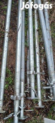 Födémtámasz,  dokaláb 