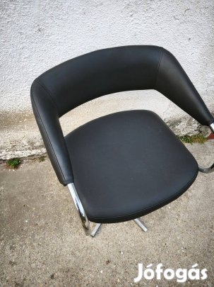 Fodrász szék bőr, újszerű, emelhetős