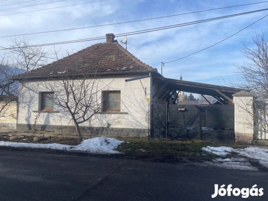 Foktő központhoz közeli családi ház eladó!