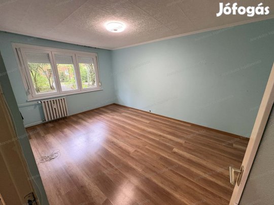 Földszinti lakás Gyulán a Paradicsomi lakótelepen!