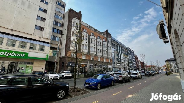 Földszinti lakás eladó Debrecen, Hatvan utca elején