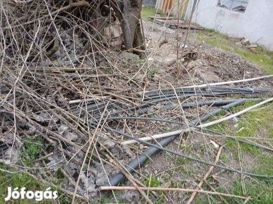 Fóliaborda műanyag eladó