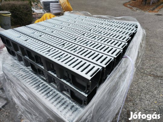 Folyóka Hurricane horganyzott ráccsal alacsony 1 méteres 13x6,5