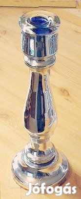 Foncsorozott üveg gyertyatartó, modern stílusban, meghitt dekoráció