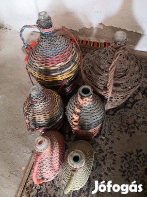 Fonott Bevonatú Üveg Demizsonok - Felsőzsolca