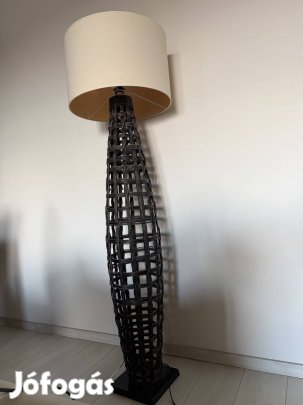 Fonott, rattan álló lámpa