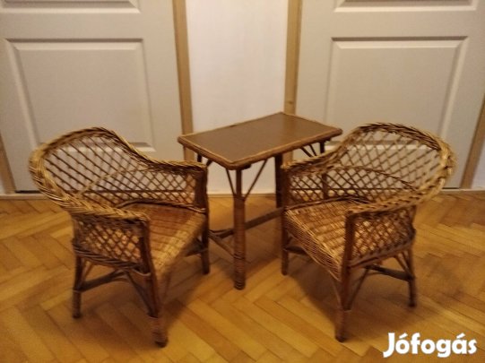 Fonott gyerek bútor 