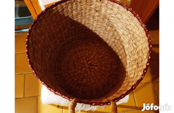 Fonott kosár eladó