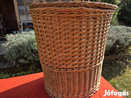 Fonott tároló eladó