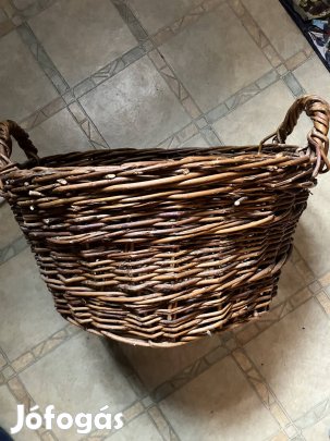 Fonott vesszőkosár