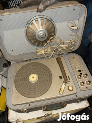 Fontana régi orosz lemezlejátszó