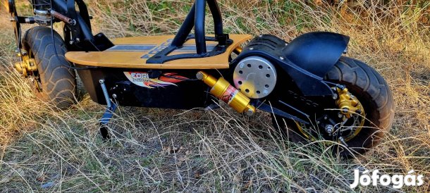 Forca Evoking 3.0 Elektromos Cross Roller Új Akkupack !!! 45km/h 1000W