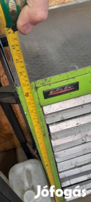 Förch 7 fiokos műhelykocsi elado