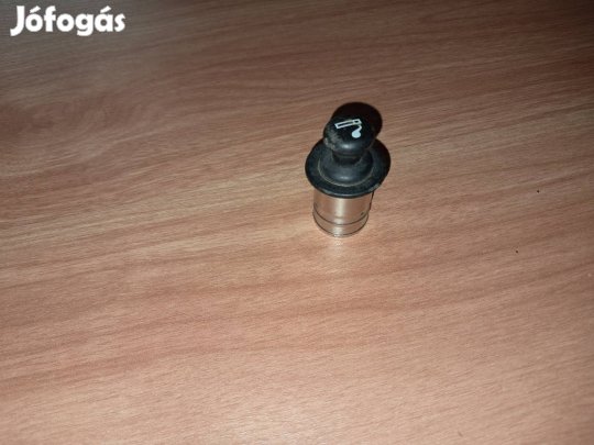 Ford 1998 - tól szivargyújtó