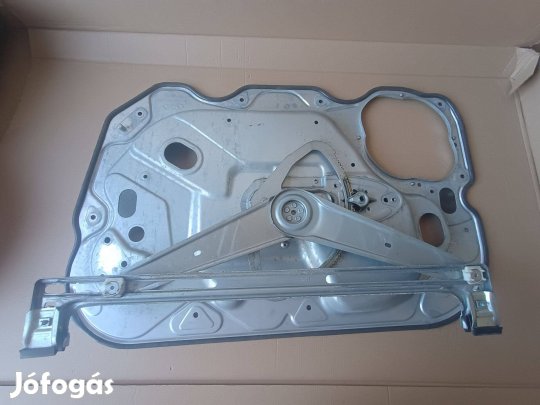 Ford C-Max bal első ajtópanel 3M51-R203A29-BB