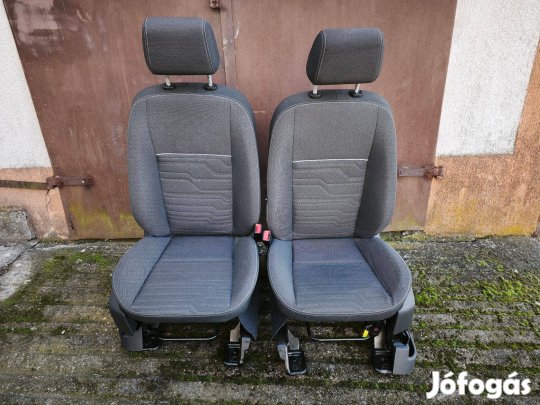 Ford Connect C-max 2014-2023 első űlések bal jobb