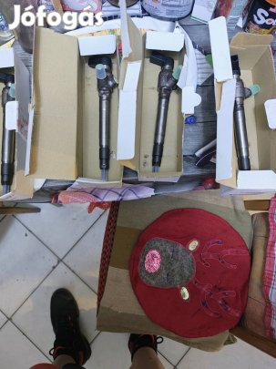 Ford Custom 2.2 porlasztó 