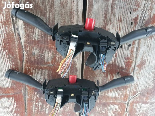 Ford Escort Fiesta kormánykapcsoló.