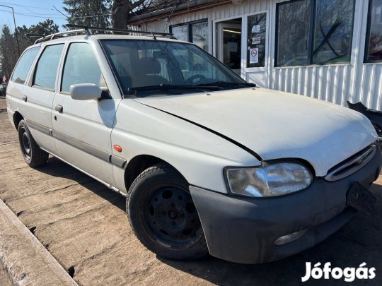 Ford Escort (1998) 1.6i L1H Alkatrészek #M3774