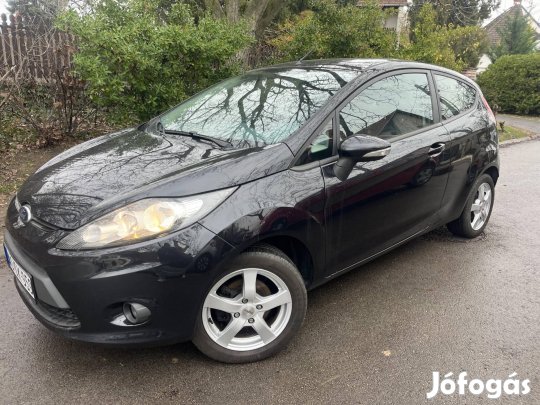 Ford Fiesta 1.25 Ambiente friss vizsga. szép ál...