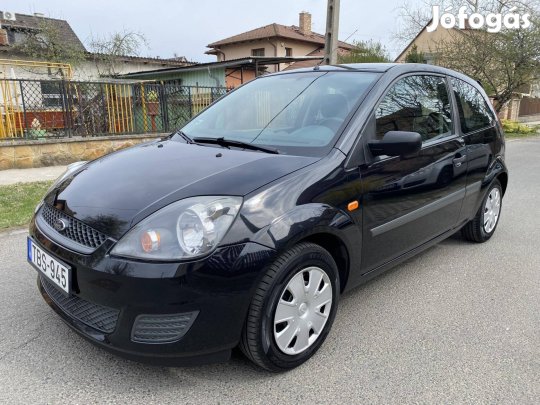 Ford Fiesta 1.3 Sport Hideg klíma! Tolatóradar!